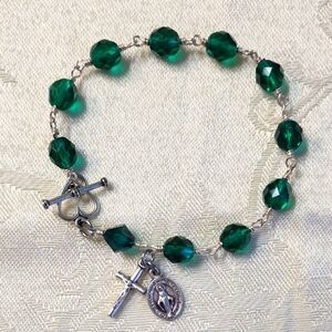Elegant Emerald Green Beaded Rosary Bracelet!